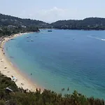 Palatino * Agia Paraskevi (Skiathos)